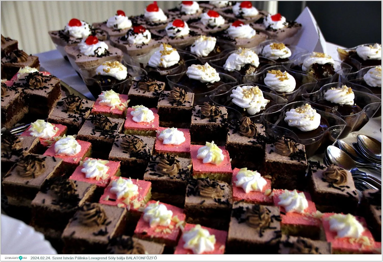 Fotók, Útirány.hu