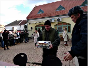 Fotók, Útirány.hu