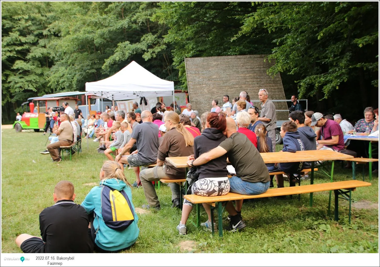 Fotók, Útirány.hu: