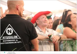 Fotók, Útirány.hu: