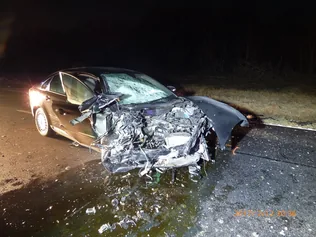 Szabálytalanul előzött borítóképe