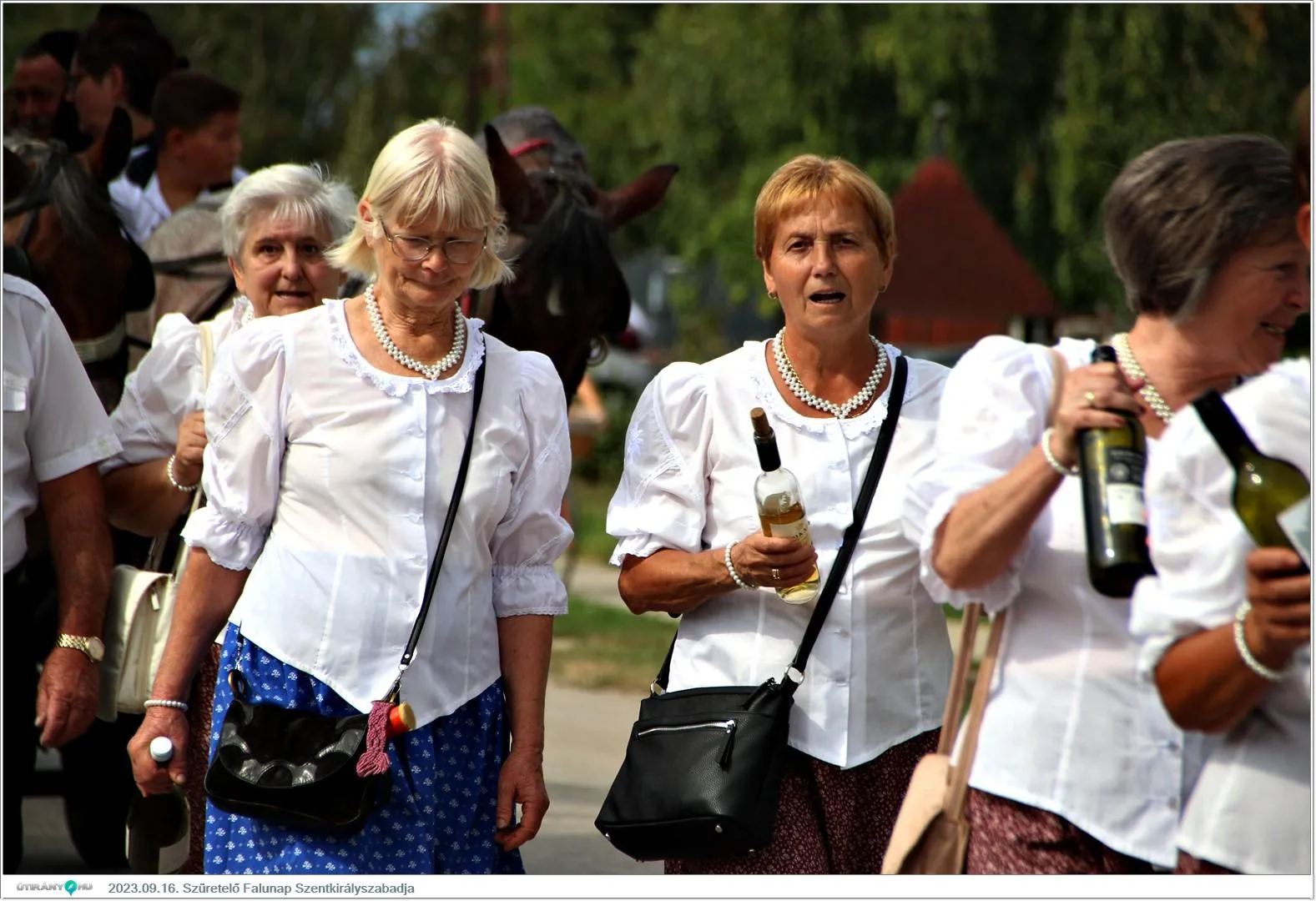 Fotók, Útirány.hu