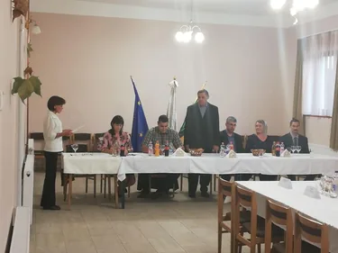 Képek az alakuló ülésről