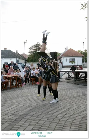 Fotók, Útirány.hu