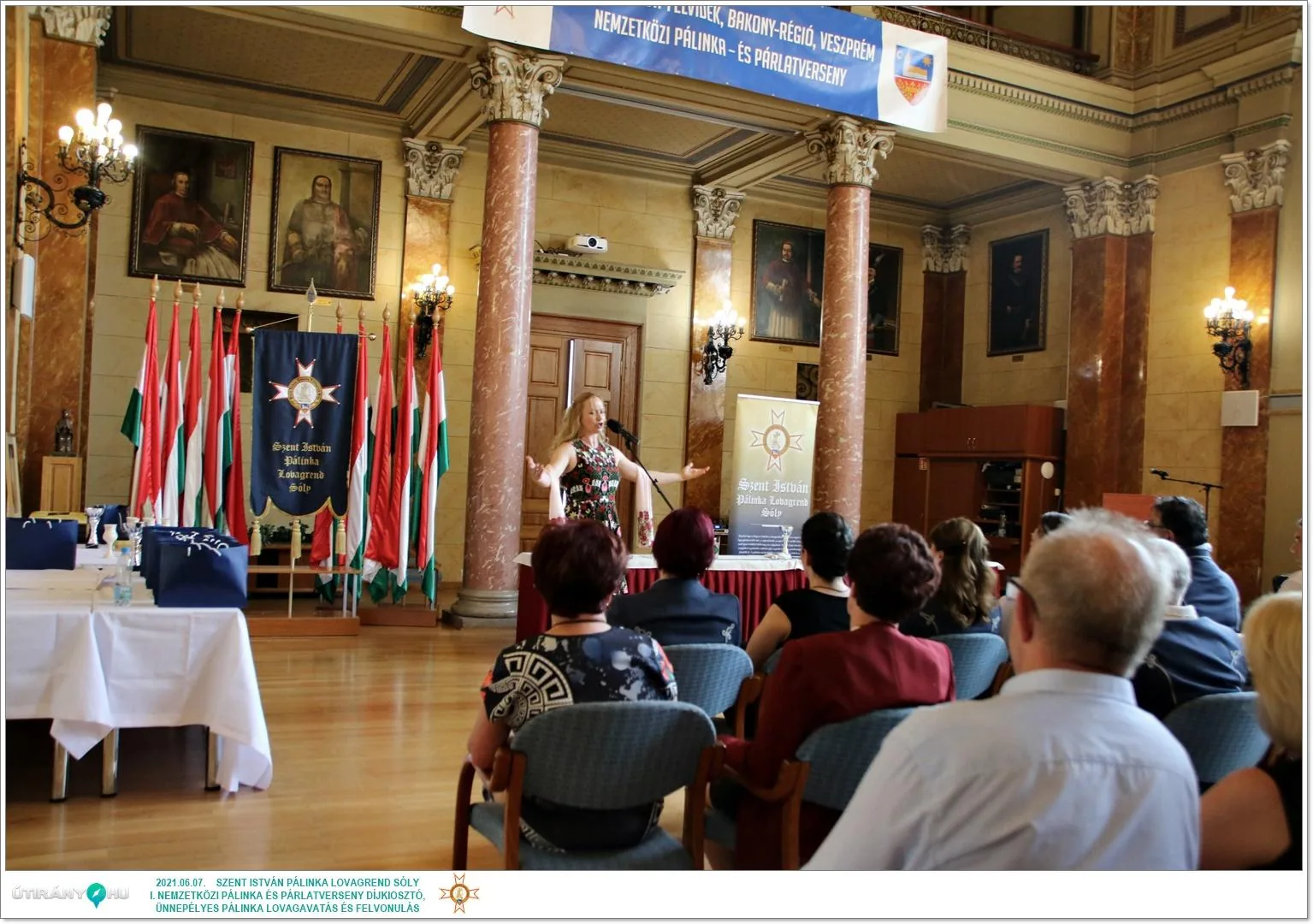 Díjkiosztó, szentelés, avatás, felvonulás