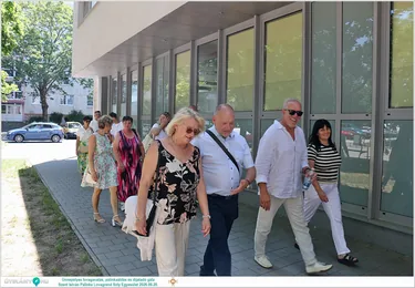 Ünnepélyes lovagavatás, pálinkaáldás és díjátadó gála