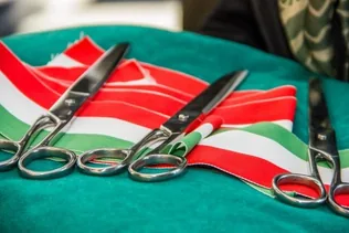 Útátadási ünnepség borítóképe