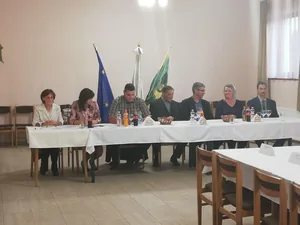 Képek az alakuló ülésről