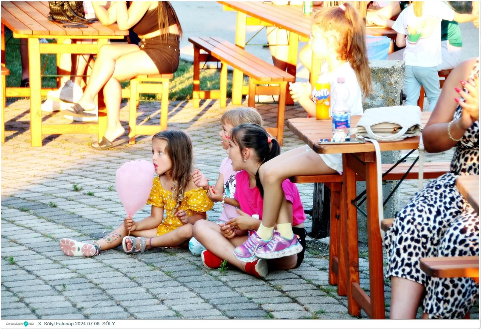 Fotók, Útirány.hu 2024