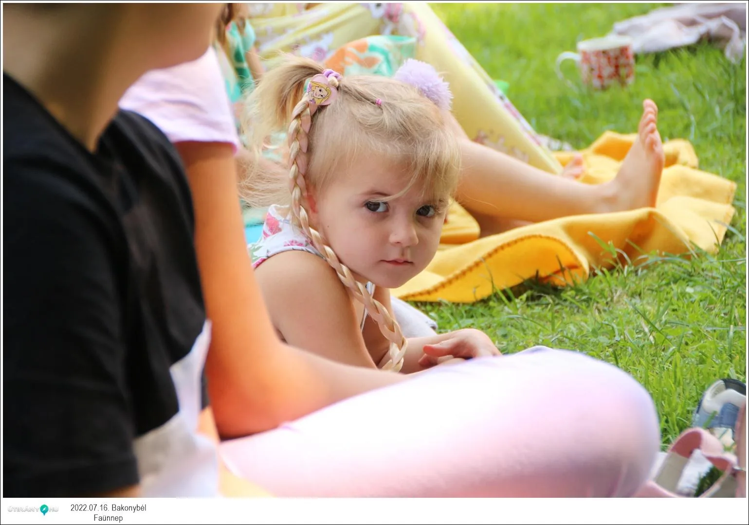 Fotók, Útirány.hu: