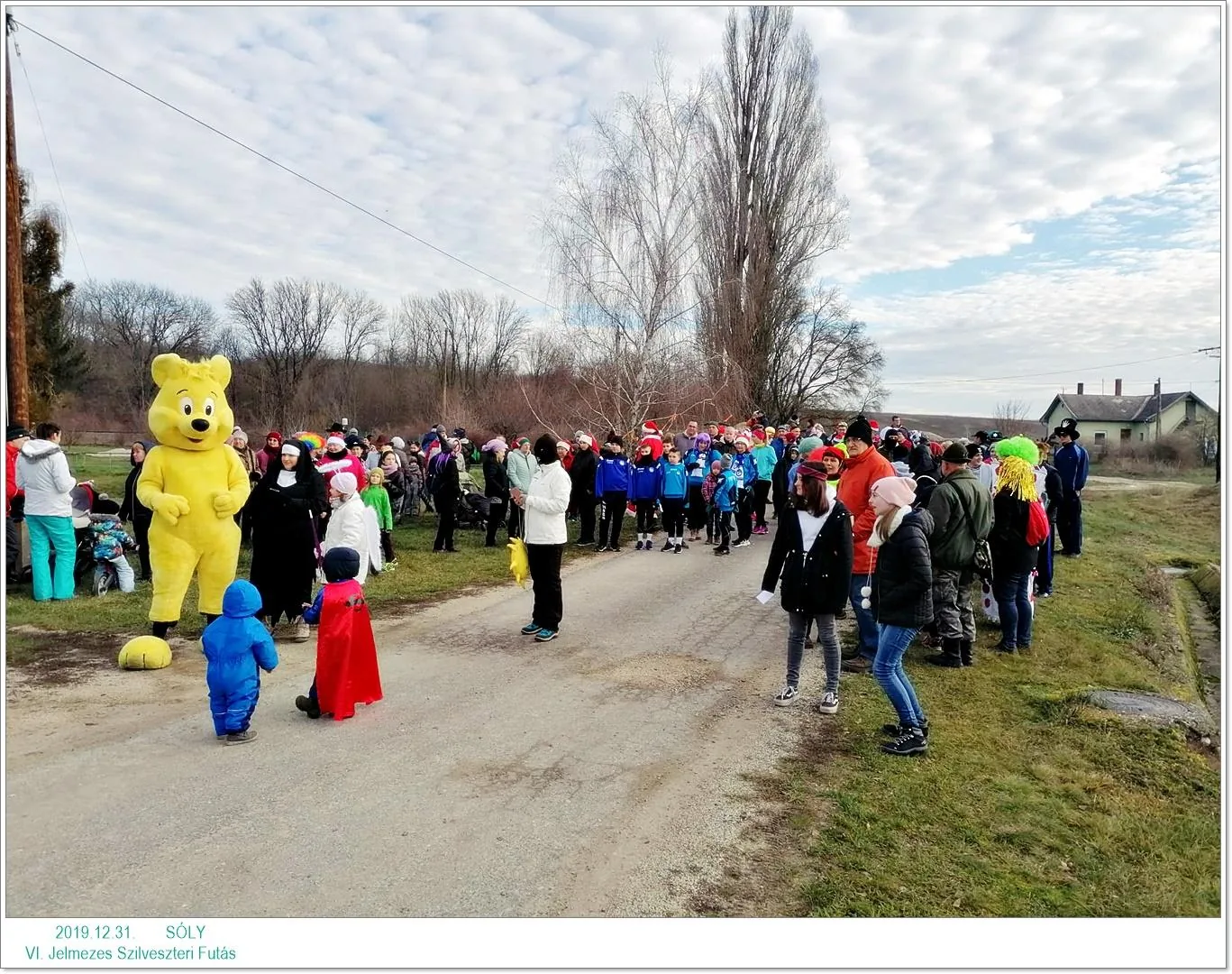 VI. Szilveszteri jelmezes futás. Fotók: Önkormányzat