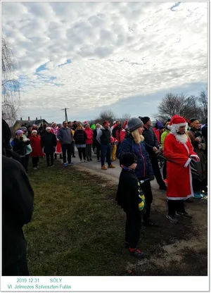 VI. Szilveszteri jelmezes futás. Fotók: Önkormányzat
