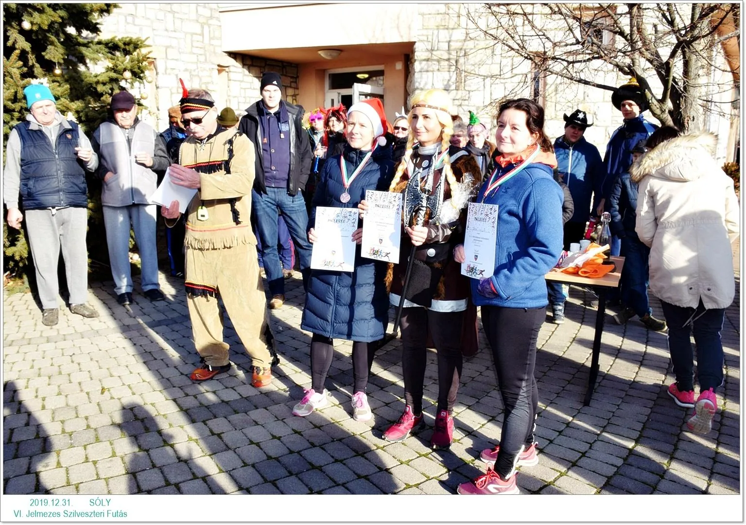 VI. Szilveszteri jelmezes futás. Fotók: Önkormányzat