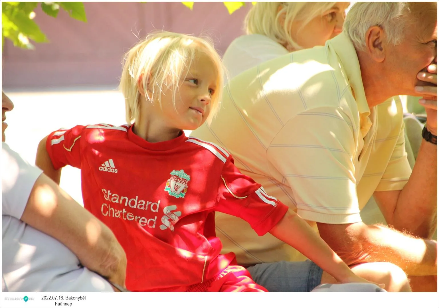 Fotók, Útirány.hu: