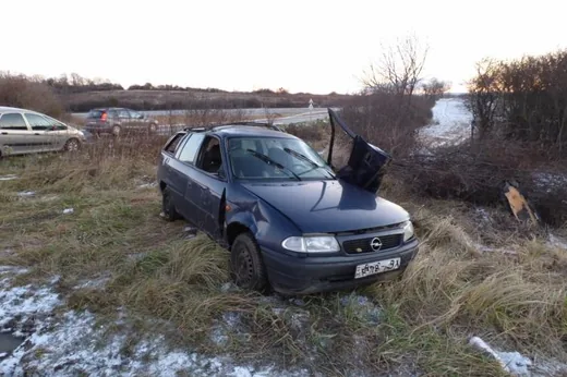 'Megcsúszott a jégen' cikk borítóképe