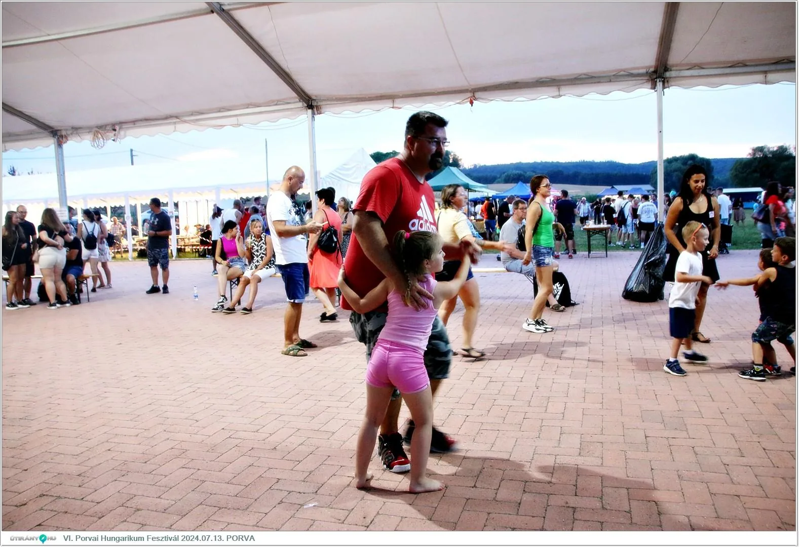 Fotók, Útirány.hu