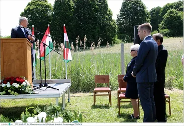  Az Összetartozás Hídjának átadási ünnepsége