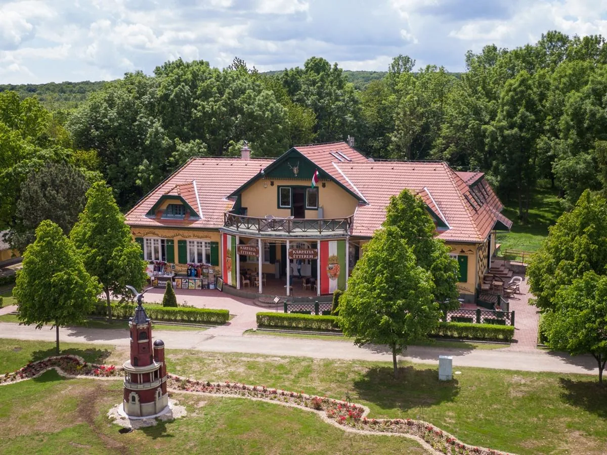 Fotók, Nagy-Magyarország Park
