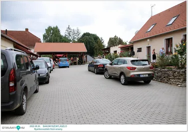 Fotók, Útirány.hu