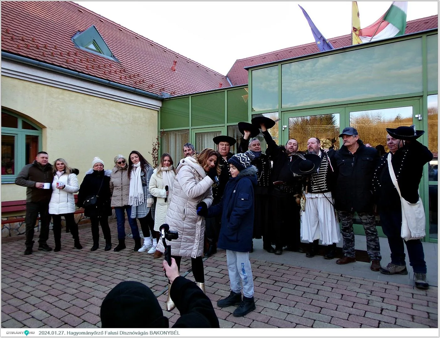 Fotók, Útirány.hu