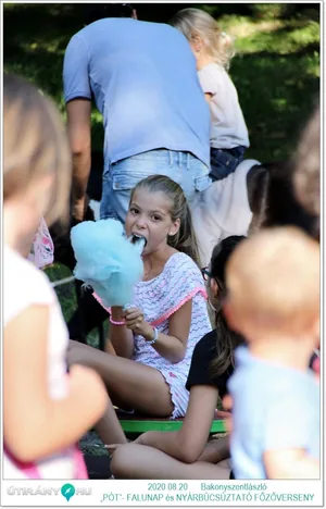 „PÓT”- FALUNAP és NYÁRBÚCSÚZTATÓ FŐZŐVERSENY KÉPEK / Fotók: Útirány.hu