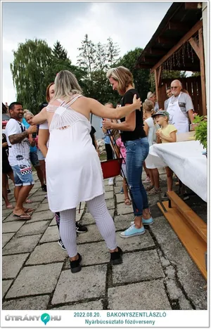 Fotók, Útirány.hu