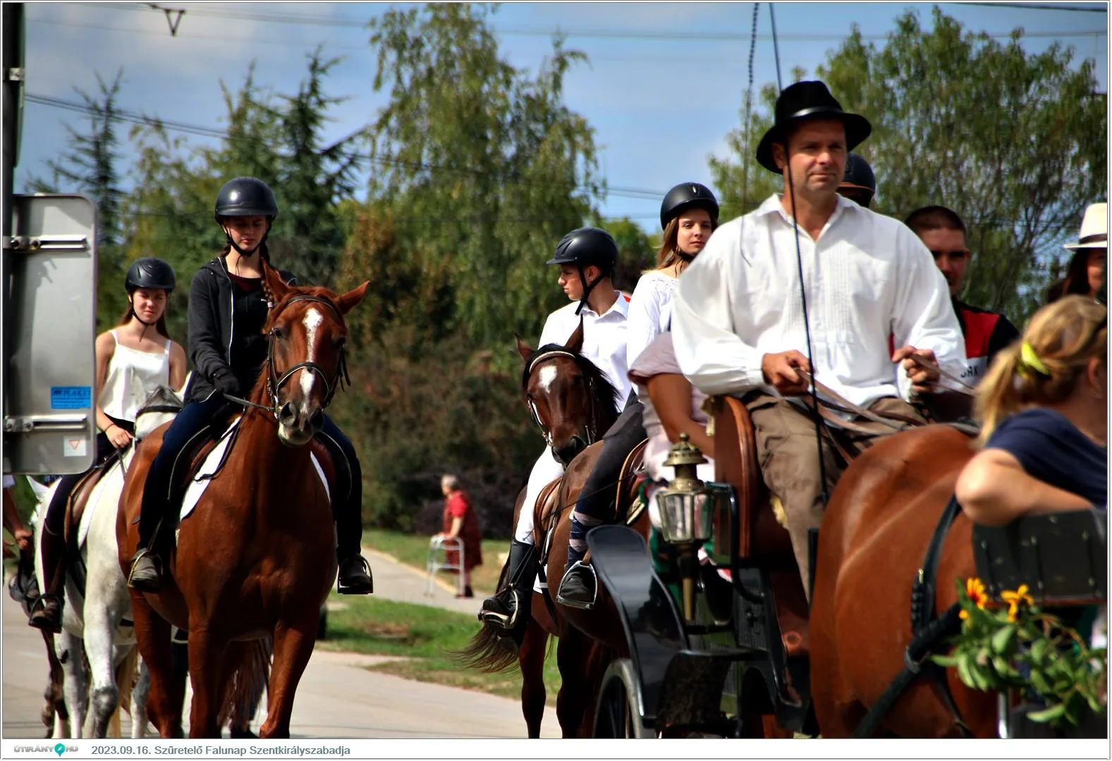 Fotók, Útirány.hu