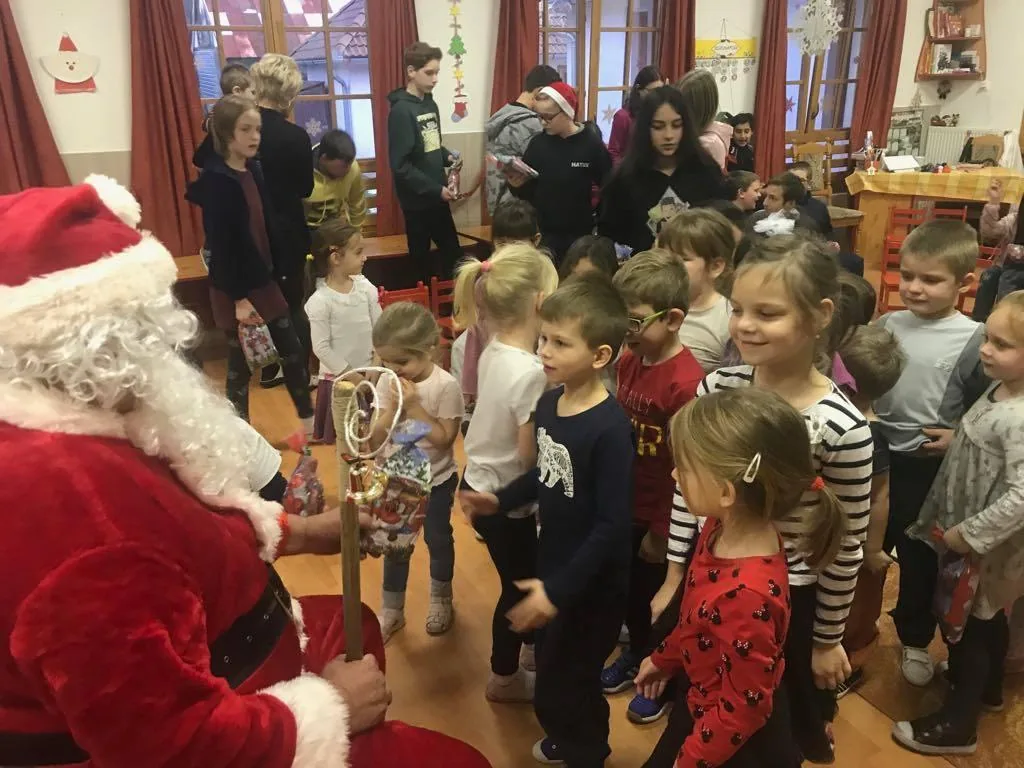 Képek: Porva Önkormányzat