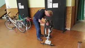 A biztonságos közlekedéstől a kerékpárlopások megelőzéséig