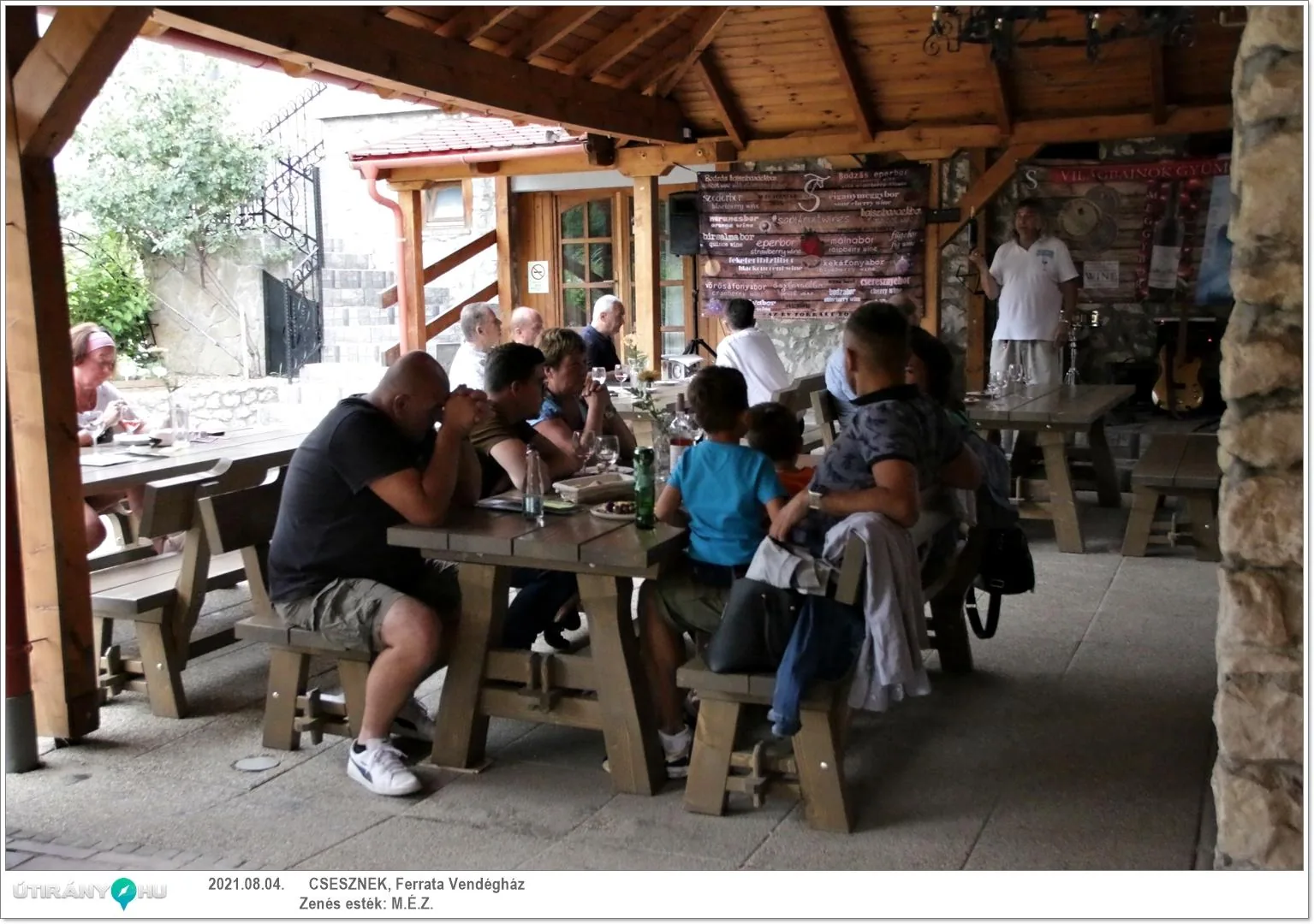 M.É.Z. zenekar és Sápi borkostoló estje