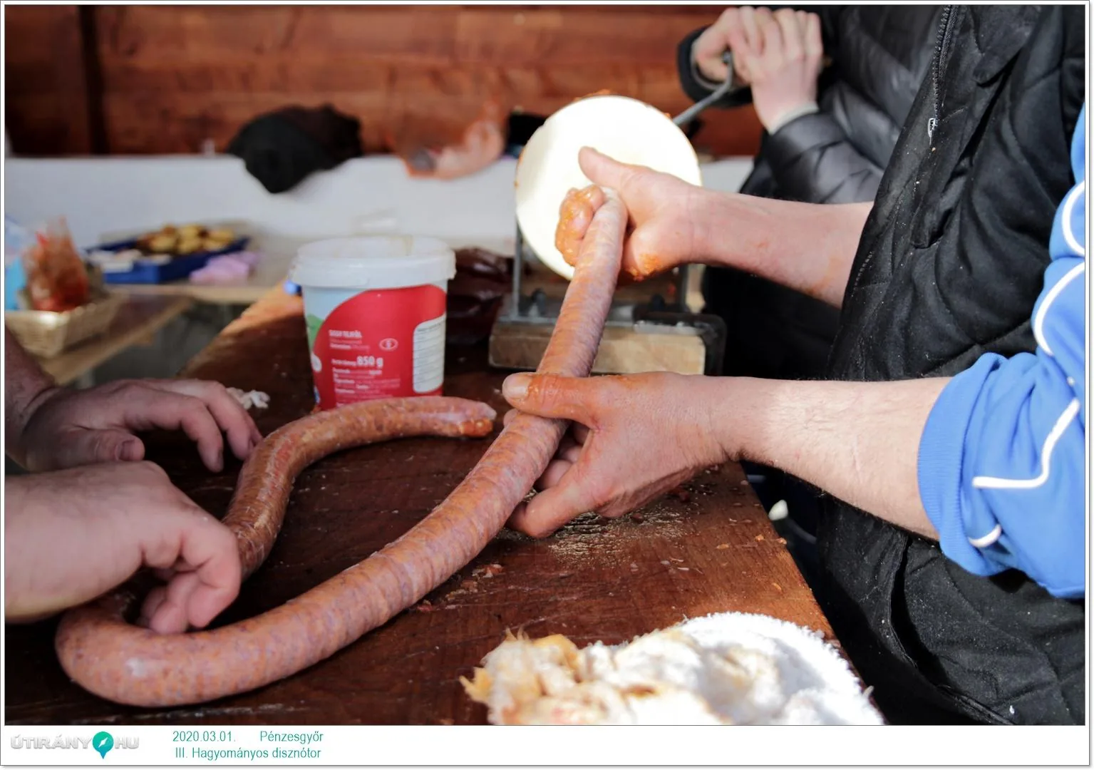 III. Hagyományos disznótor / Képek: Útirány.hu