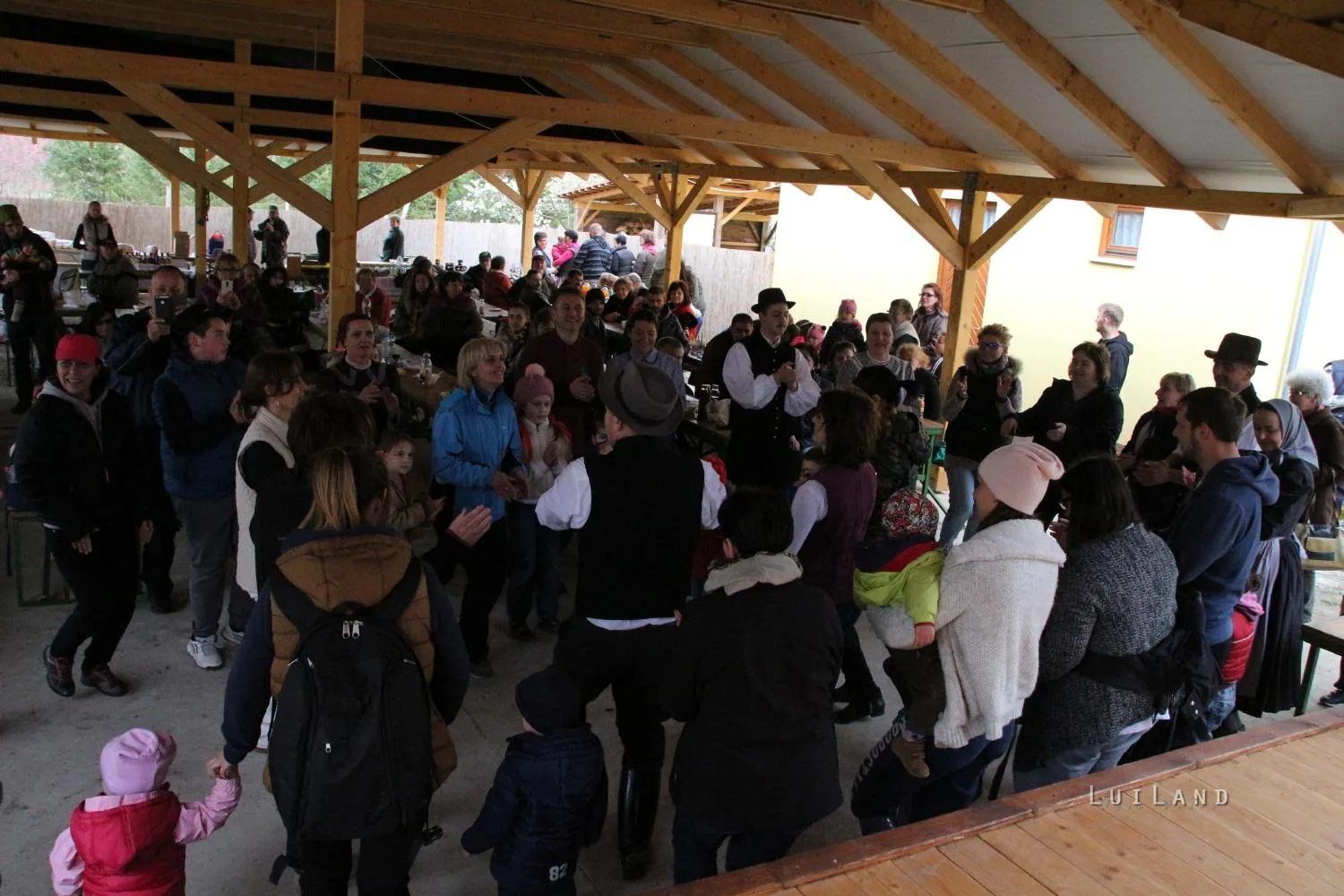 Fotók és kisfilm: Útirány.hu