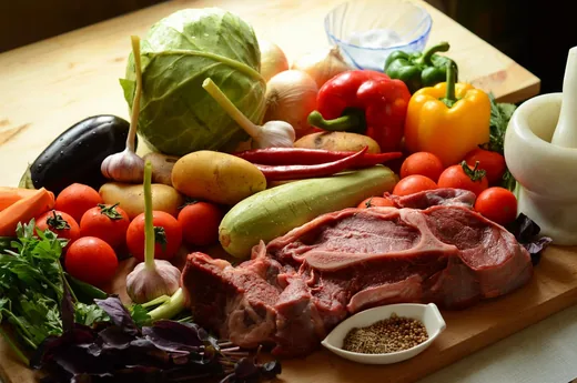 'Főzzünk, de mit ? ' cikk borítóképe