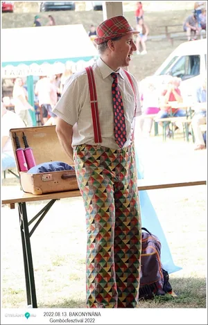 Fotók, Útirány.hu: