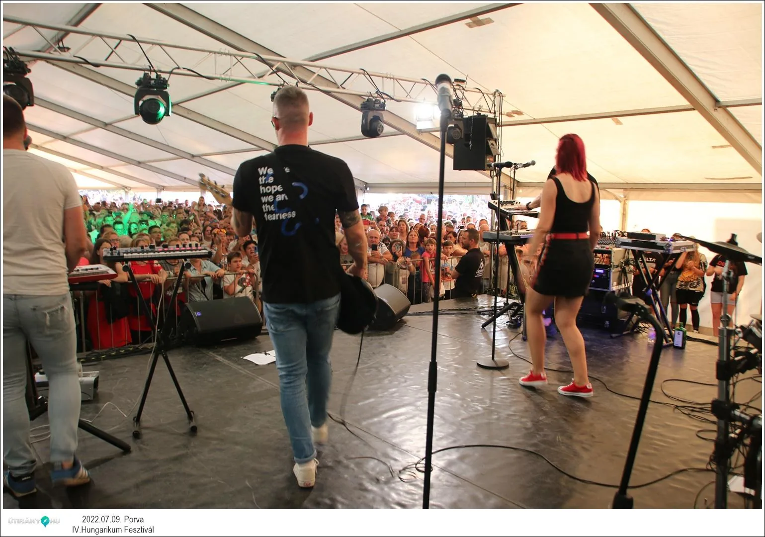 Fotók, Útirány.hu: