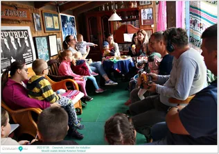 Mesélő családi délután Limonádé Joe klubjában borítóképe