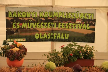 XIV. Bakonyi Krumpliszüreti és Művészeti Fesztivál 2016