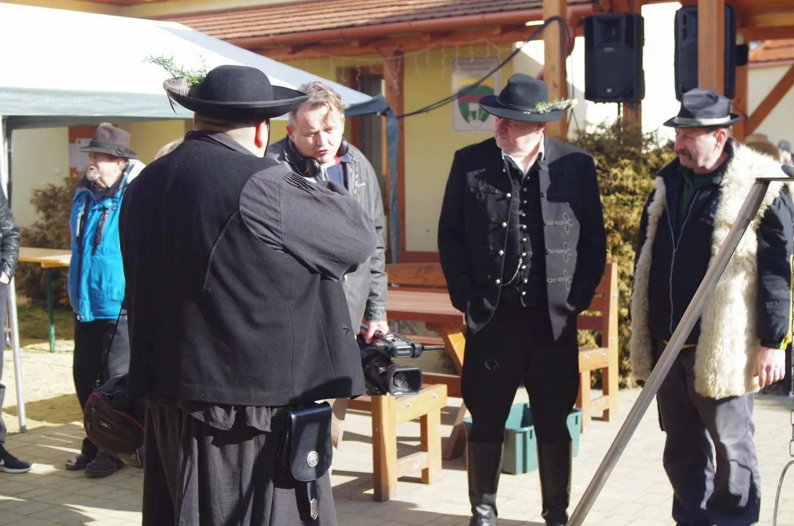 Útirányosok munkában: Fotó: Sipőcz Pál /Sipi/