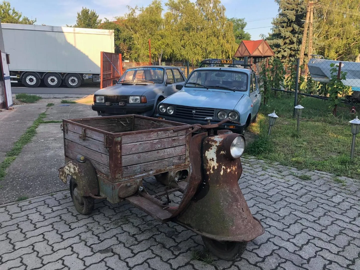 Pillanatképek az előkészületekről