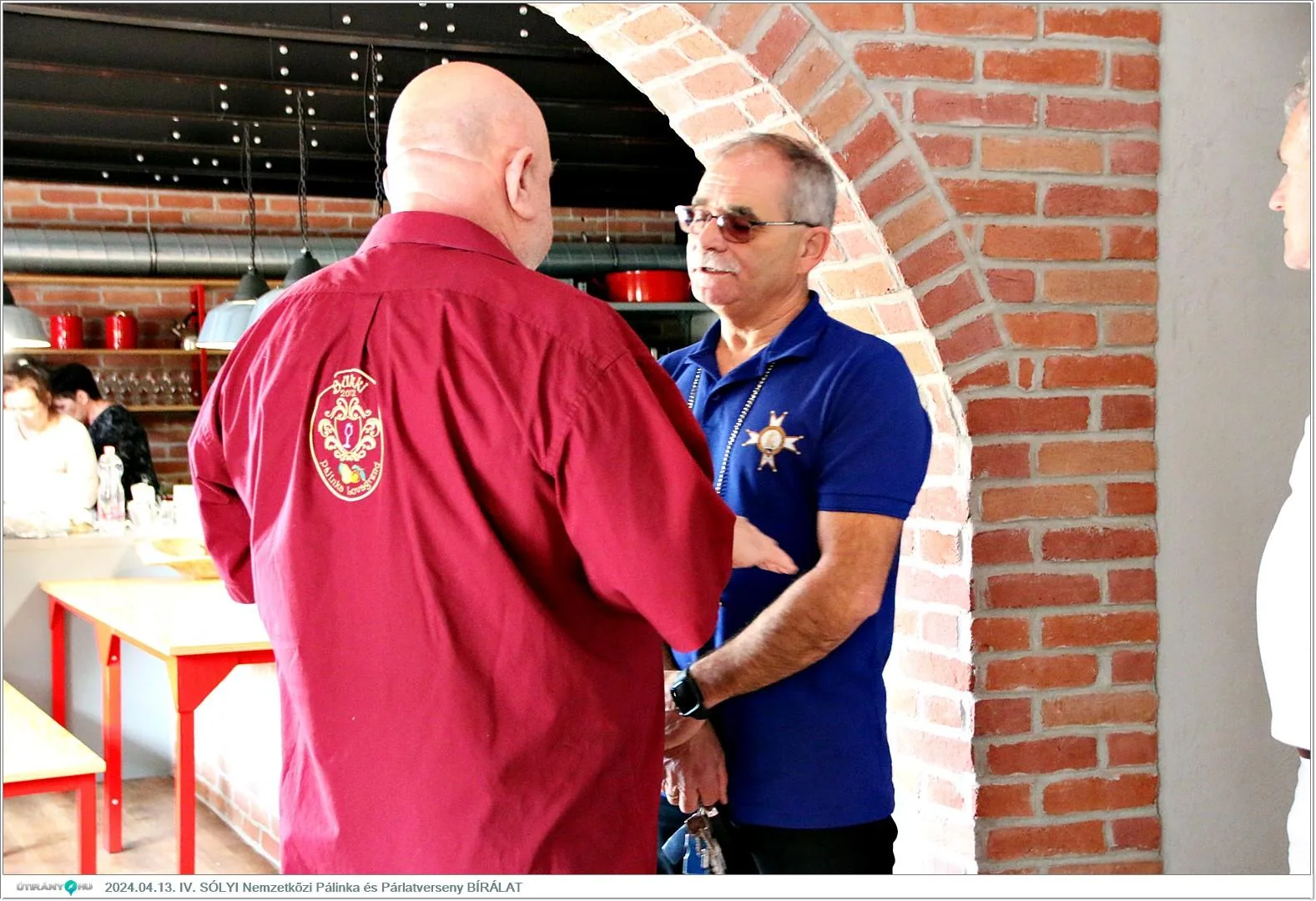 A bírálat pillanatai. Fotók: Útirány.hu