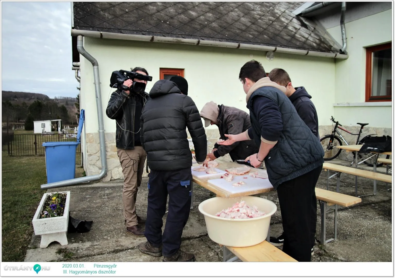 III. Hagyományos disznótor / Képek: Útirány.hu