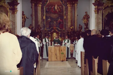 Megújulás utáni első Hálaadó Szentmise