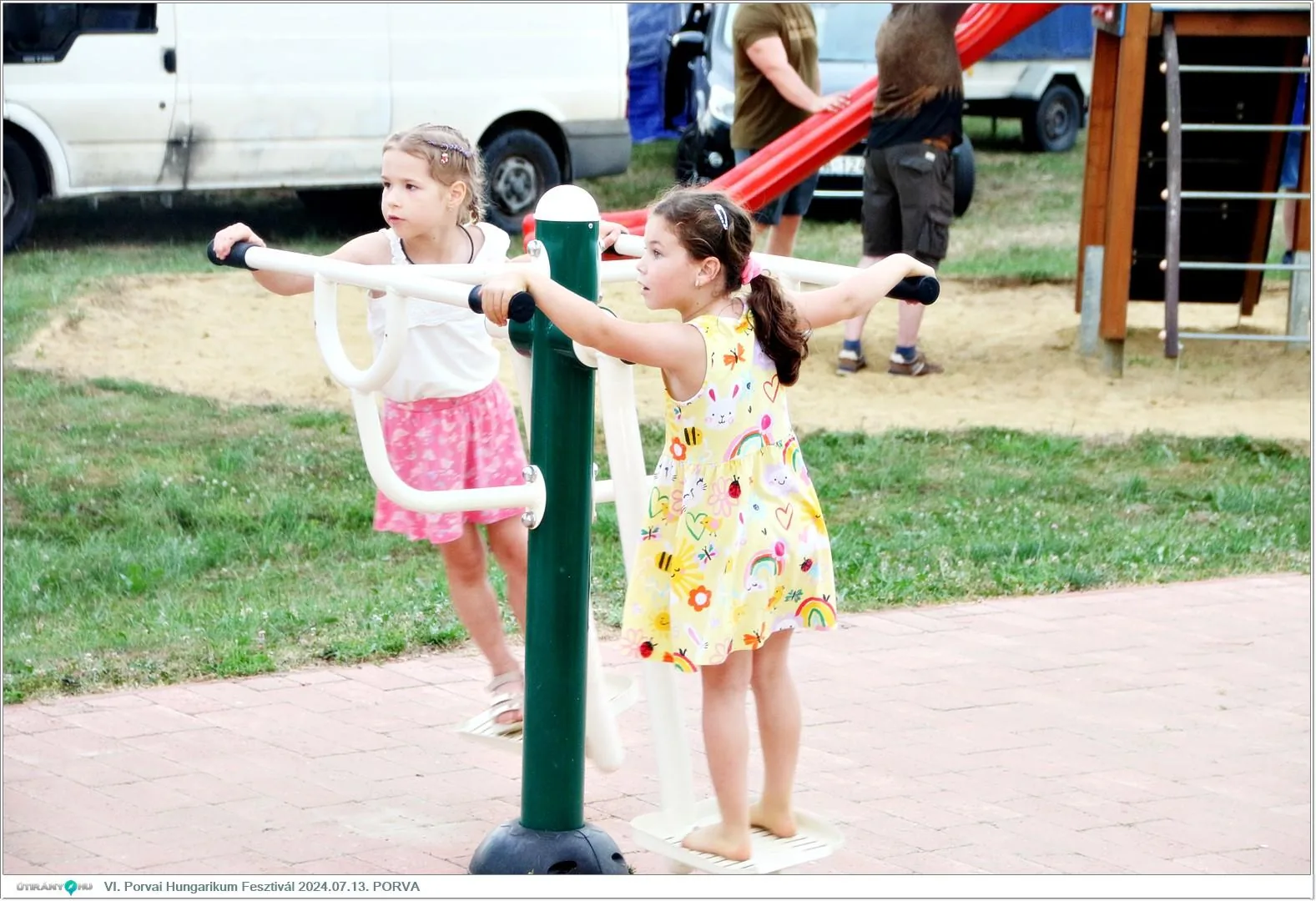 Fotók, Útirány.hu