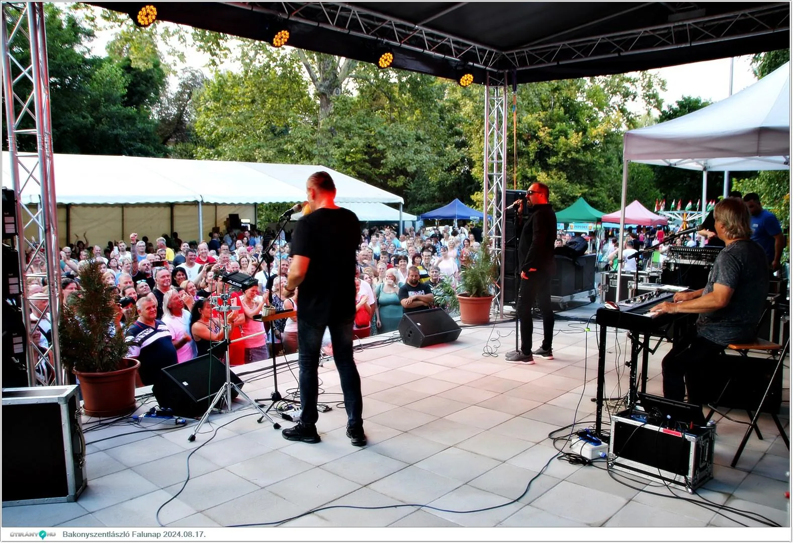 Fotók, Útirány.hu