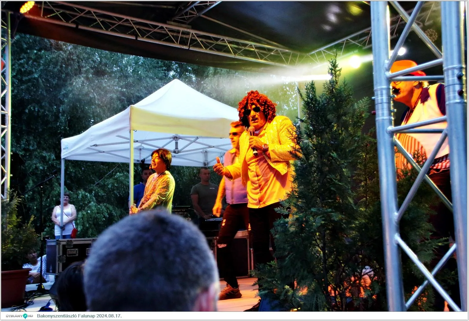 Fotók, Útirány.hu