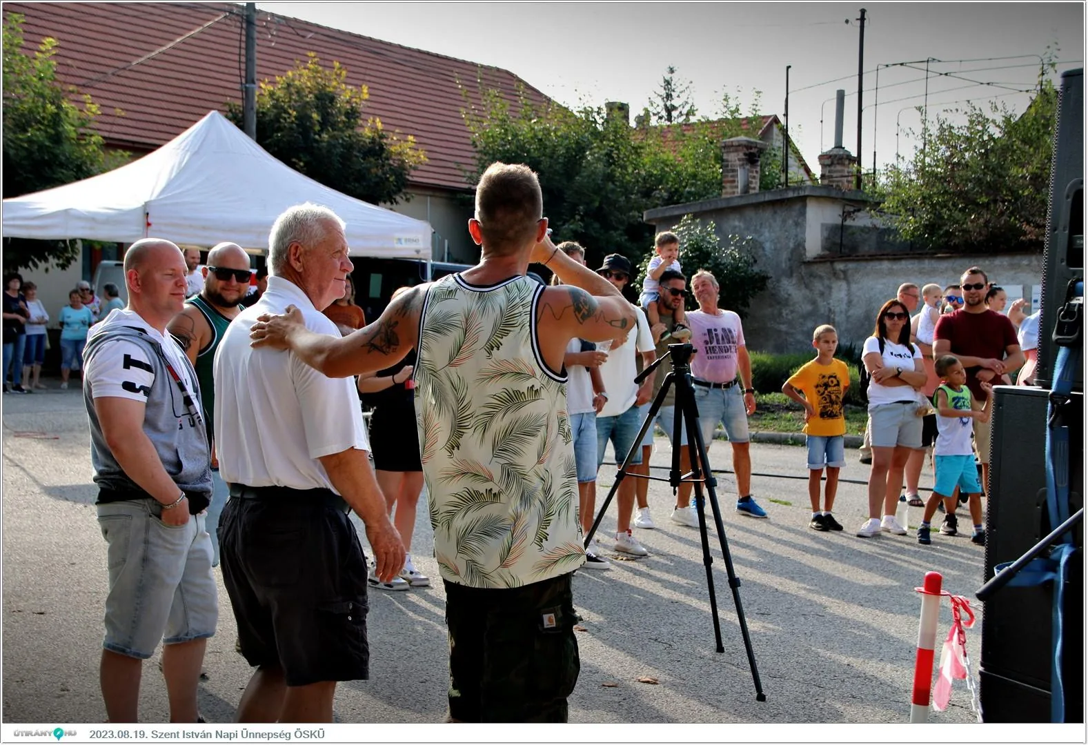 Fotók, Útirány.hu /délután, este /: