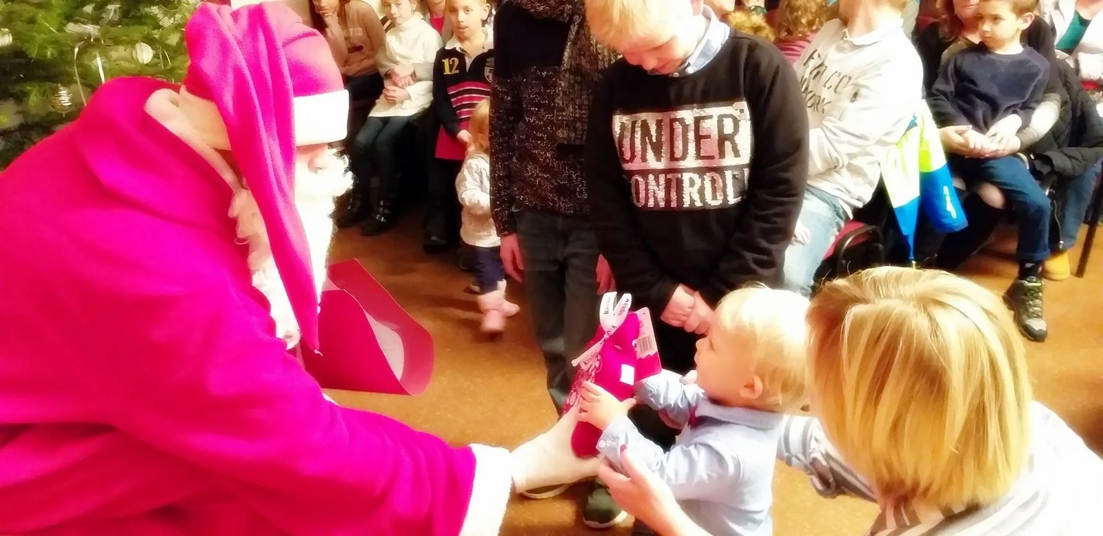 Mikulásváró Ünnepély képek