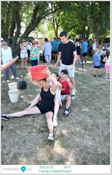 Sólyi falunap & fakanál forgató