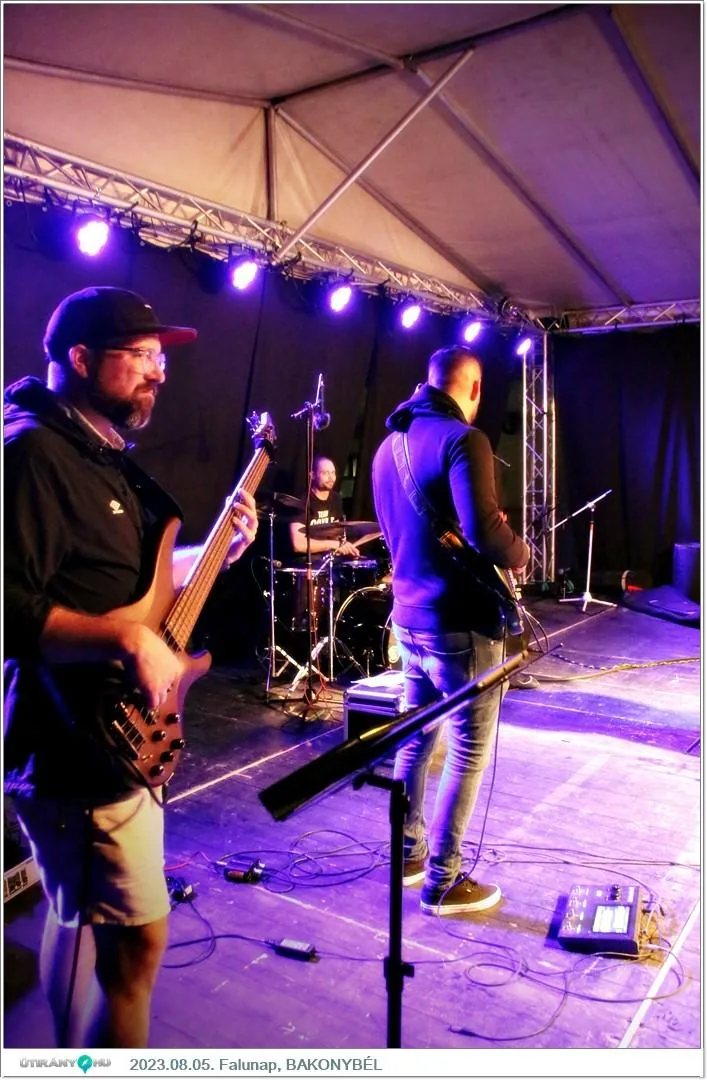 Fotók, Útirány.hu