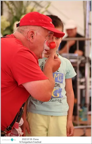 Fotók, Útirány.hu: